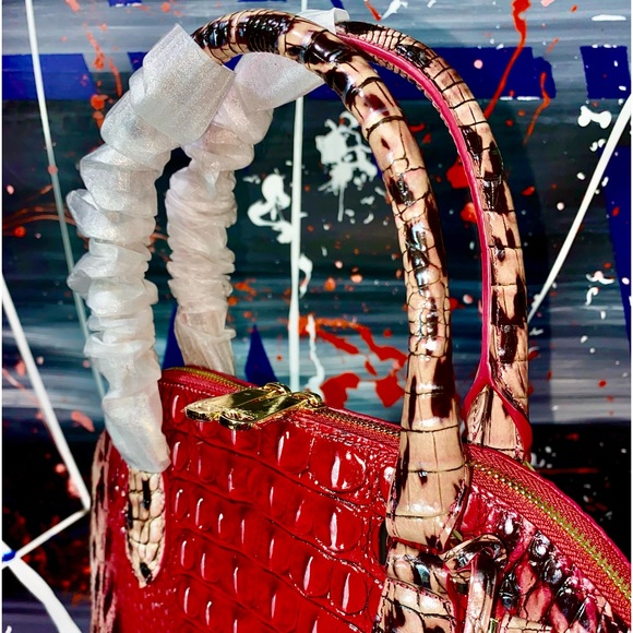 Brahmin in Ruby red Satchel - Picture 10 of 16